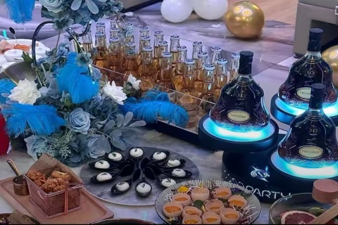 云浮SKYMONKEYKTV招聘礼宾员,职场故事等你创作,成