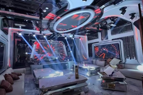 云浮KTV招聘营销员-高端KTV舞台等待你展风采